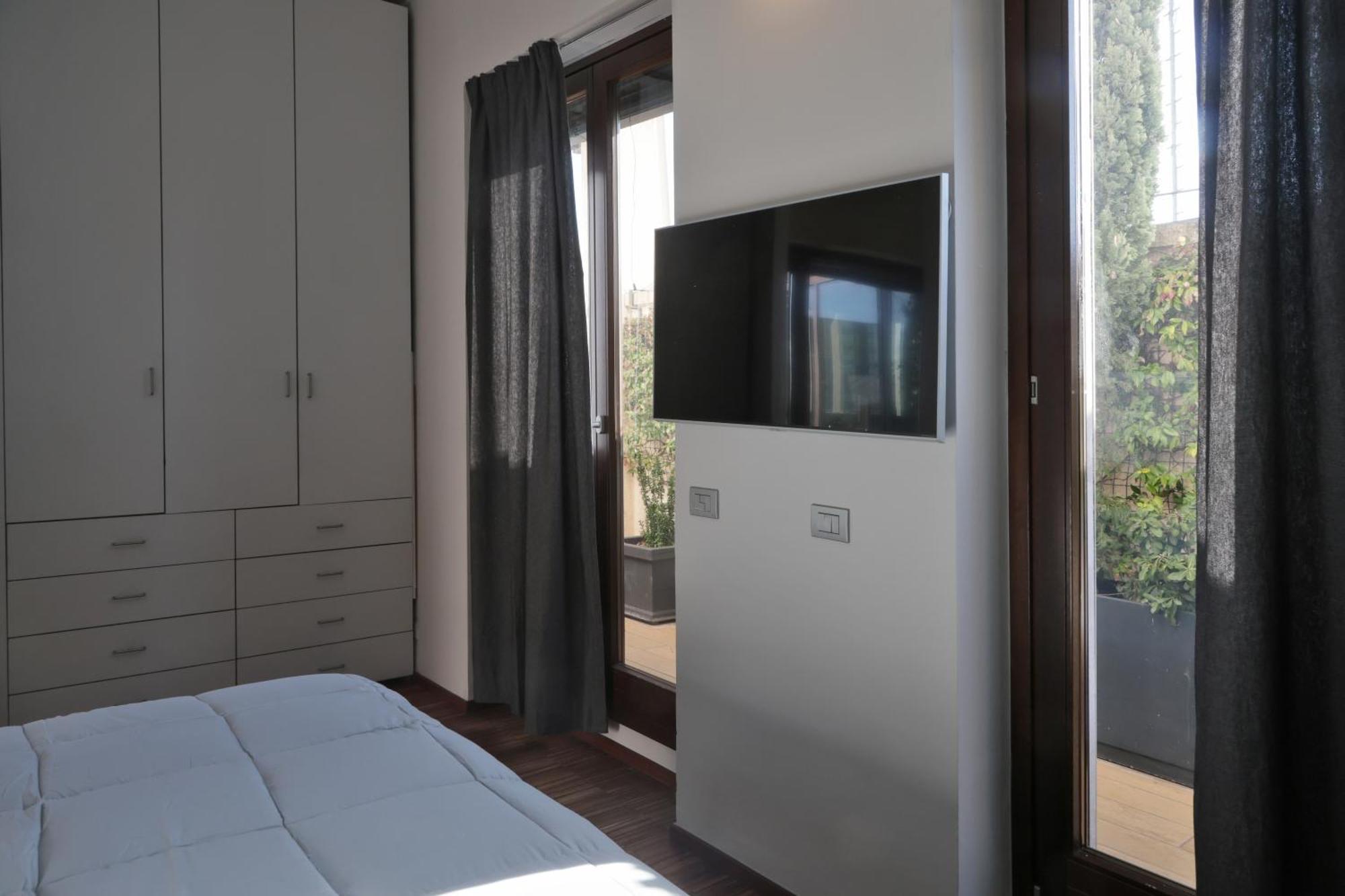 Napo29 Apartment Милано Екстериор снимка
